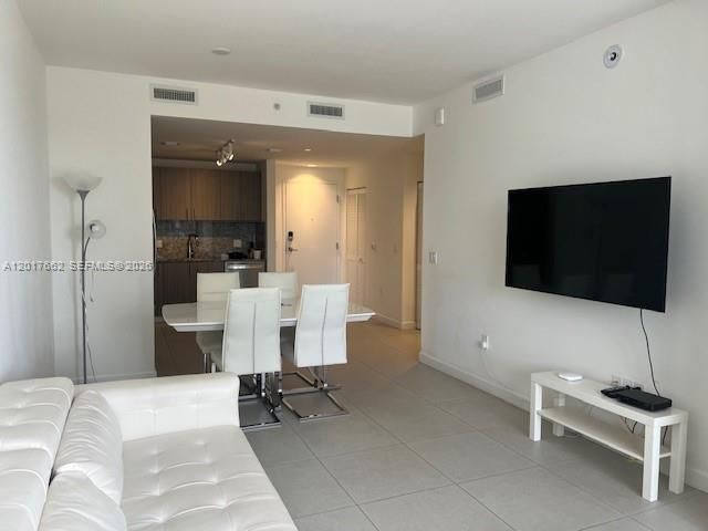 5350 NW 84th Ave , Unit 512, Doral, FL 33166 Photo