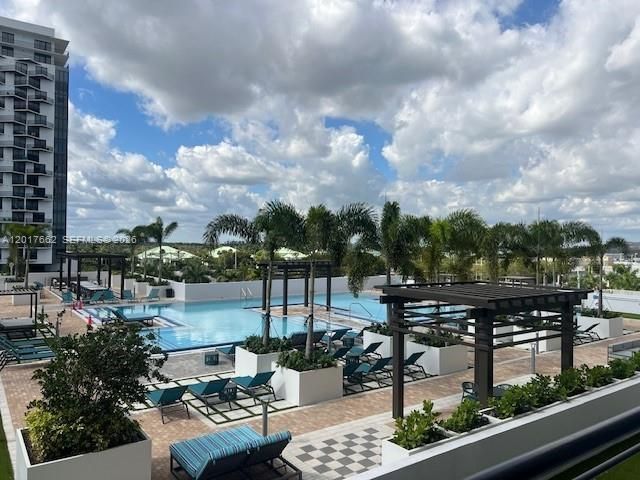 5350 NW 84th Ave , Unit 512, Doral, FL 33166 Photo