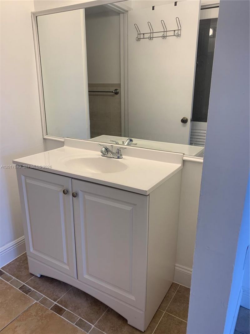 1221 SW 122nd Ave , Unit 207, Miami, FL 33184 Photo