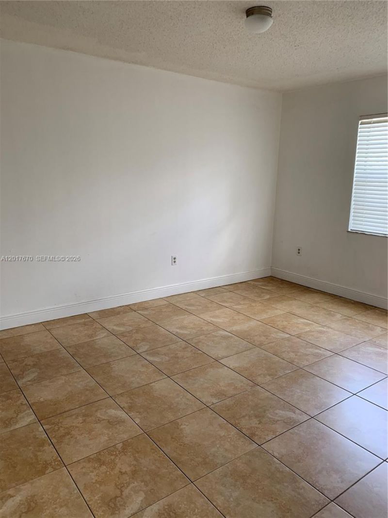 1221 SW 122nd Ave , Unit 207, Miami, FL 33184 Photo