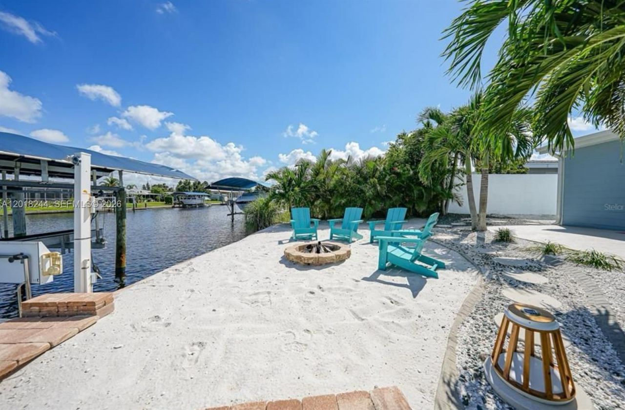 21812 Edgewater Dr , Port Charlotte, FL 33952 Photo