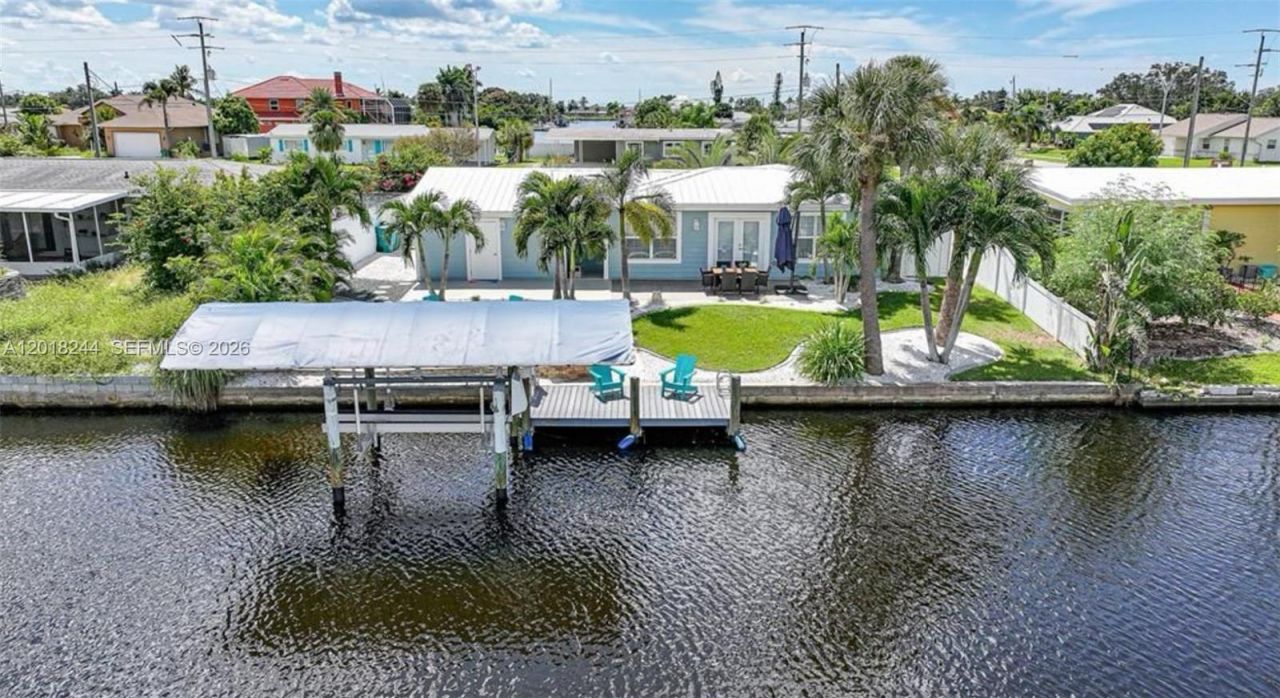 21812 Edgewater Dr , Port Charlotte, FL 33952 Photo
