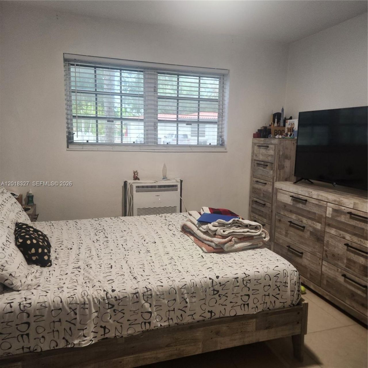 6580 Santona St, Unit A8, Coral Gables, FL 33146 Photo