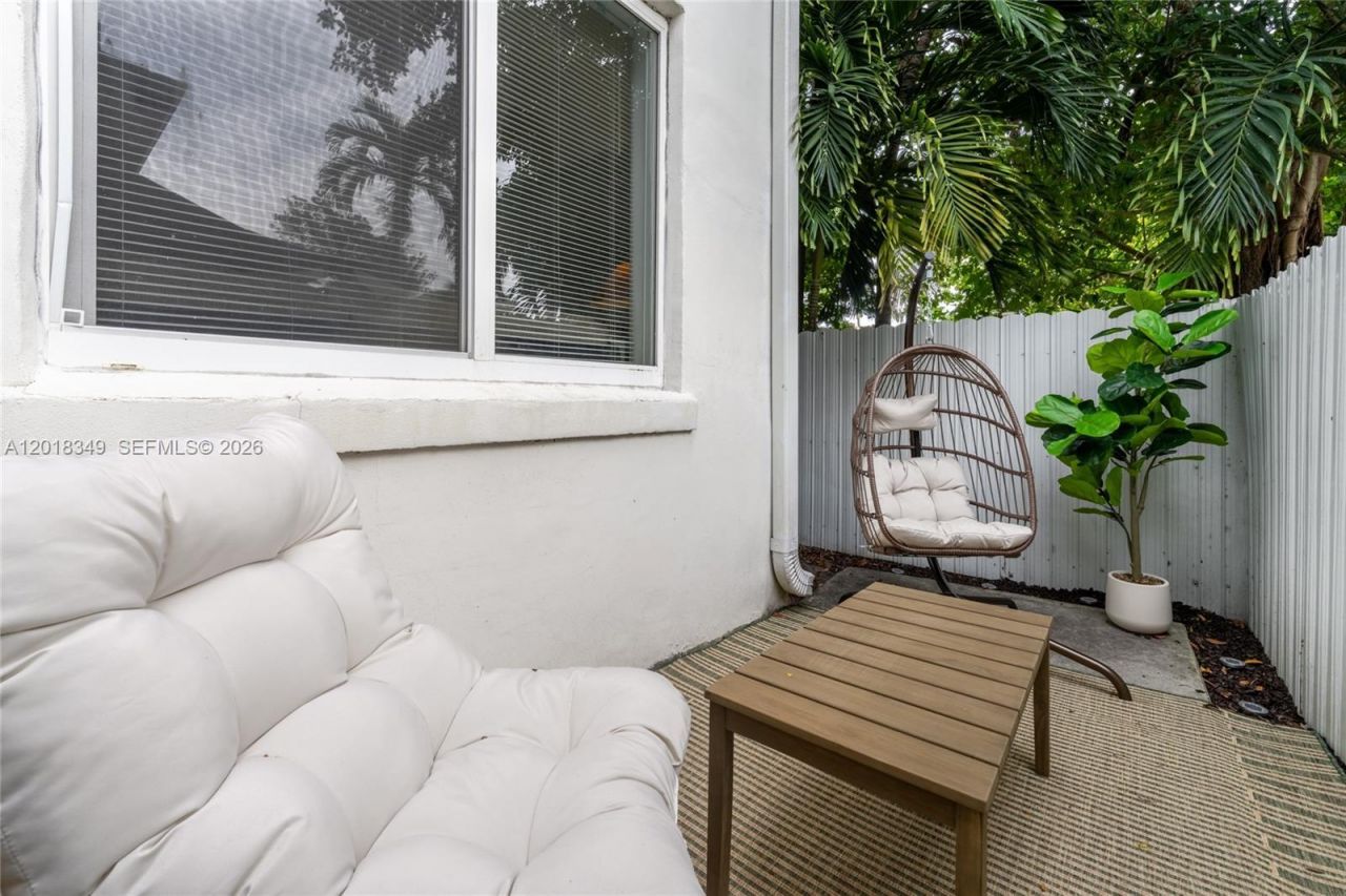 44 NW 10th Ave , Unit 2, Miami, FL 33128 Photo