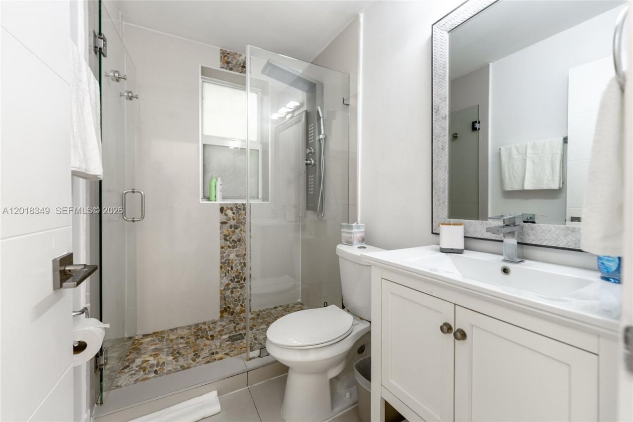 44 NW 10th Ave , Unit 2, Miami, FL 33128 Photo