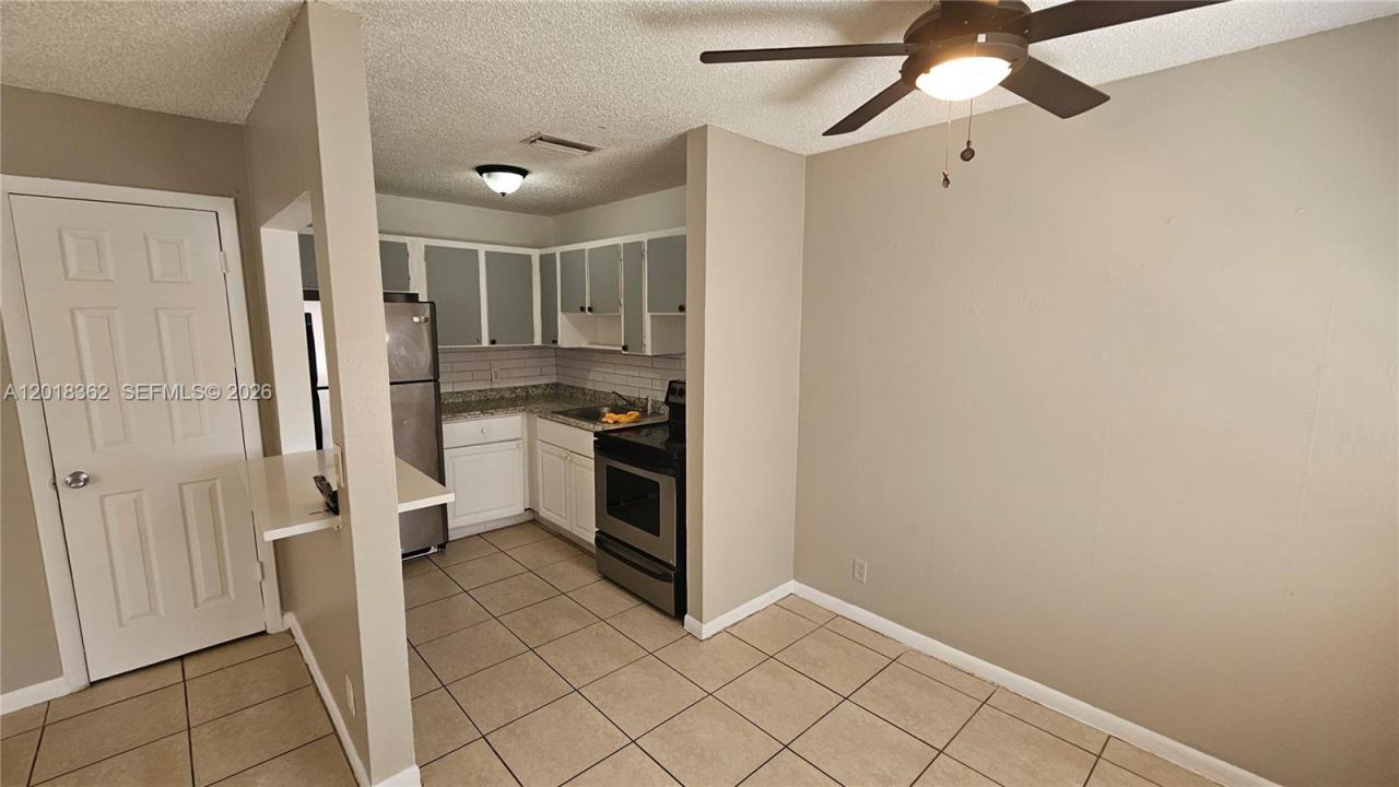 860 SW 6th Ct, Unit 3, Pompano Beach, FL 33060 Photo