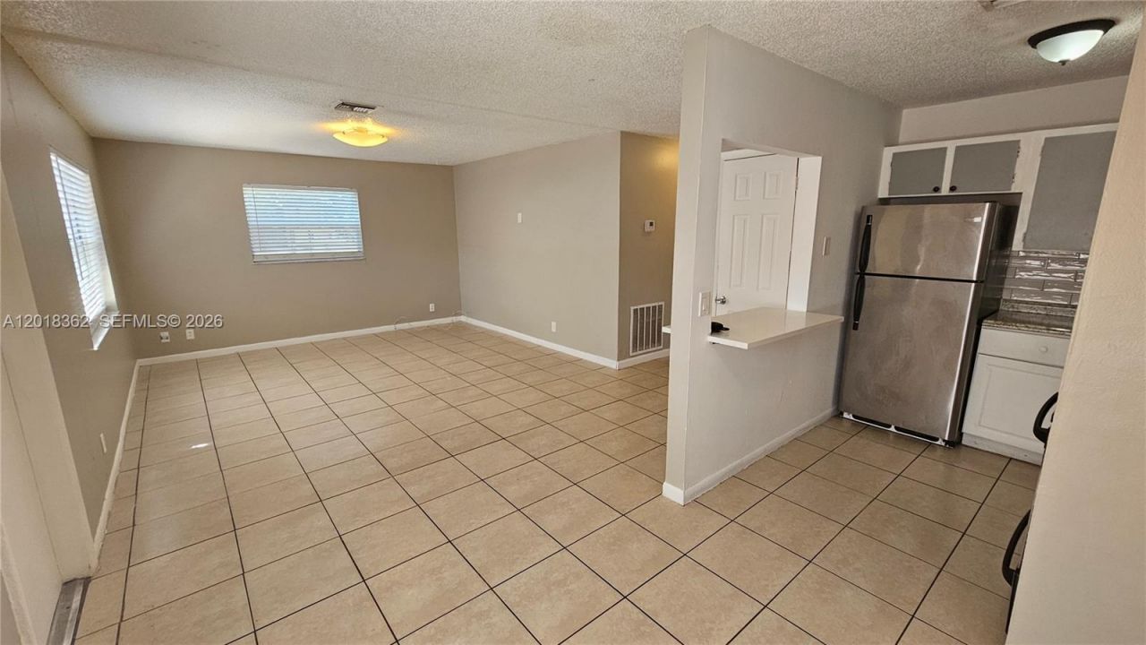 860 SW 6th Ct, Unit 3, Pompano Beach, FL 33060 Photo