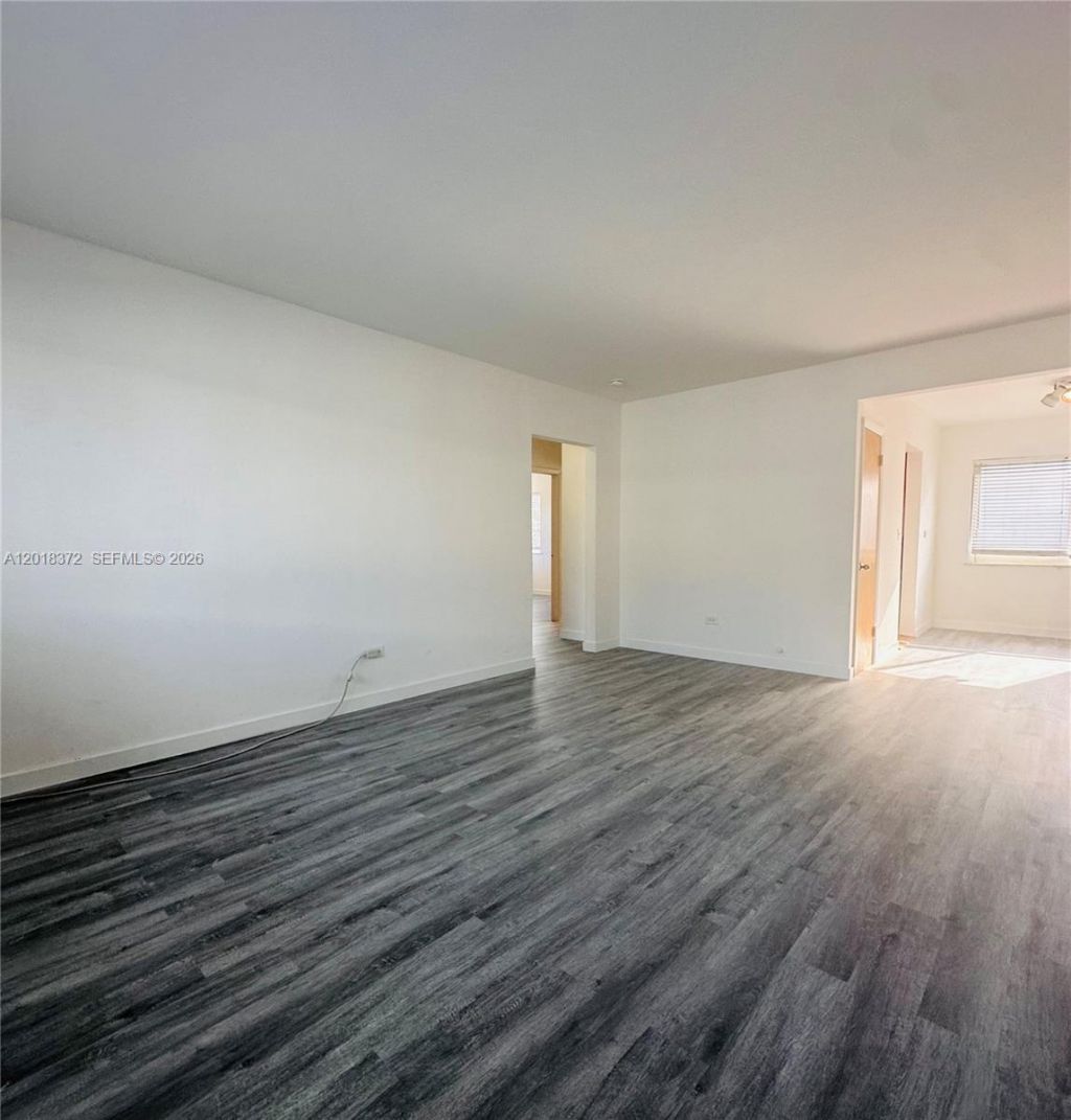 2045 Calais Dr , Unit 3, Miami Beach, FL 33141 Photo