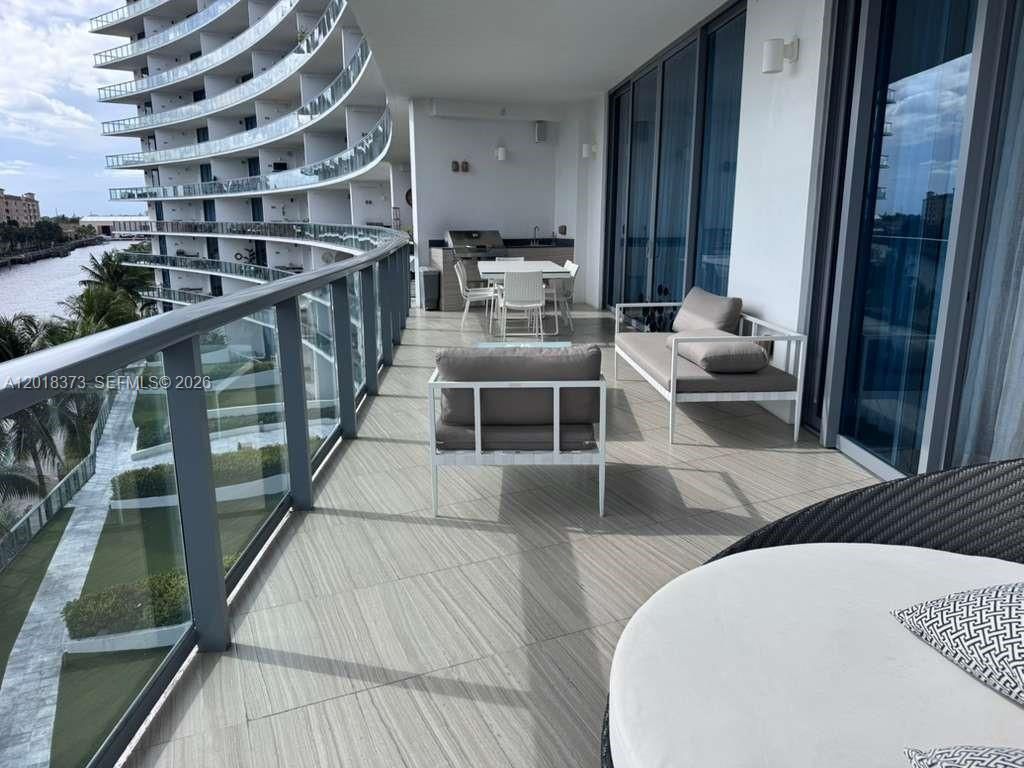 3250 NE 188th St , Unit 408, Aventura, FL 33180 Photo