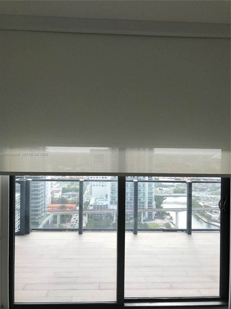 68 SE 6, Unit 2504, Miami, FL 33131 Photo