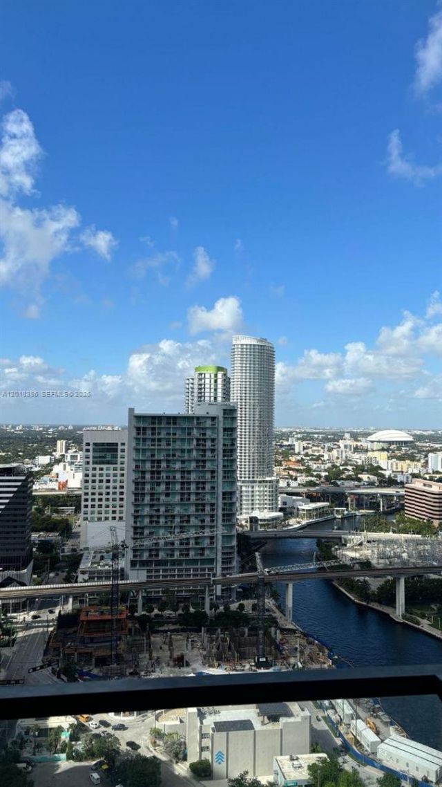 68 SE 6, Unit 2504, Miami, FL 33131 Photo