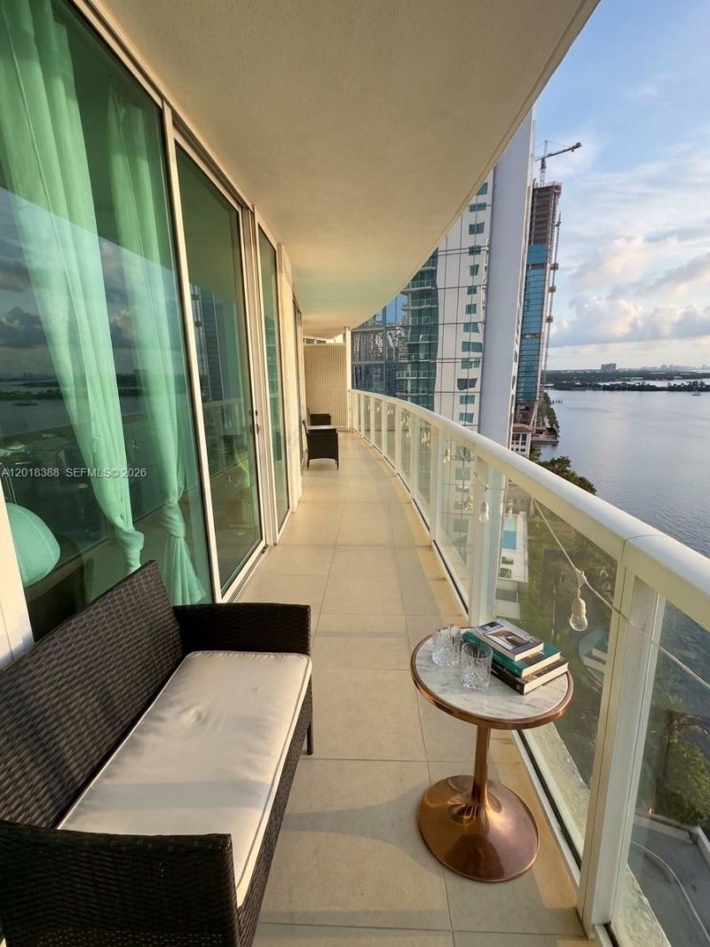 665 NE 25th St, Unit 1404, Miami, FL 33137 Photo