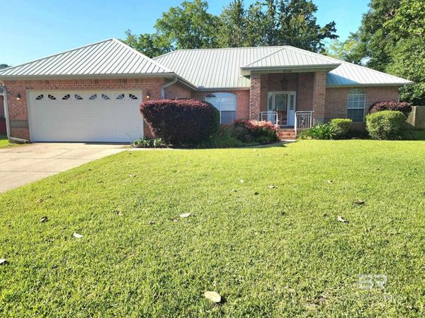 33300 Woodlands Drive, Lillian, AL 36549