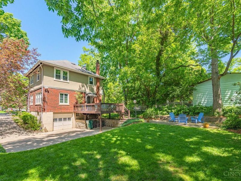 878 Tweed Avenue, Cincinnati, OH 45226 Photo 7
