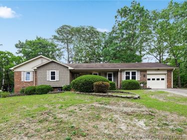 1712 Valley Ridge Drive, Fayetteville, NC 28303