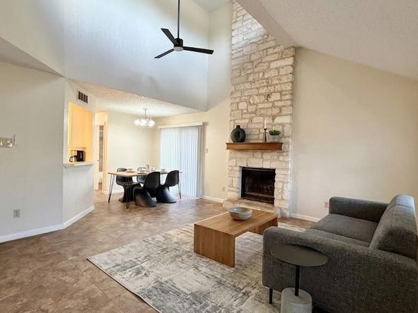 1703 Horseshoe CIR, Round Rock, TX 78681