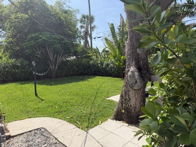 211 Princeton Drive, Lake Worth Beach, FL 33460 Photo