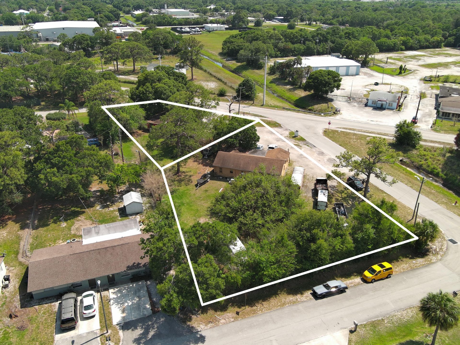 902 Angle Road, Fort Pierce, FL 34947 Photo