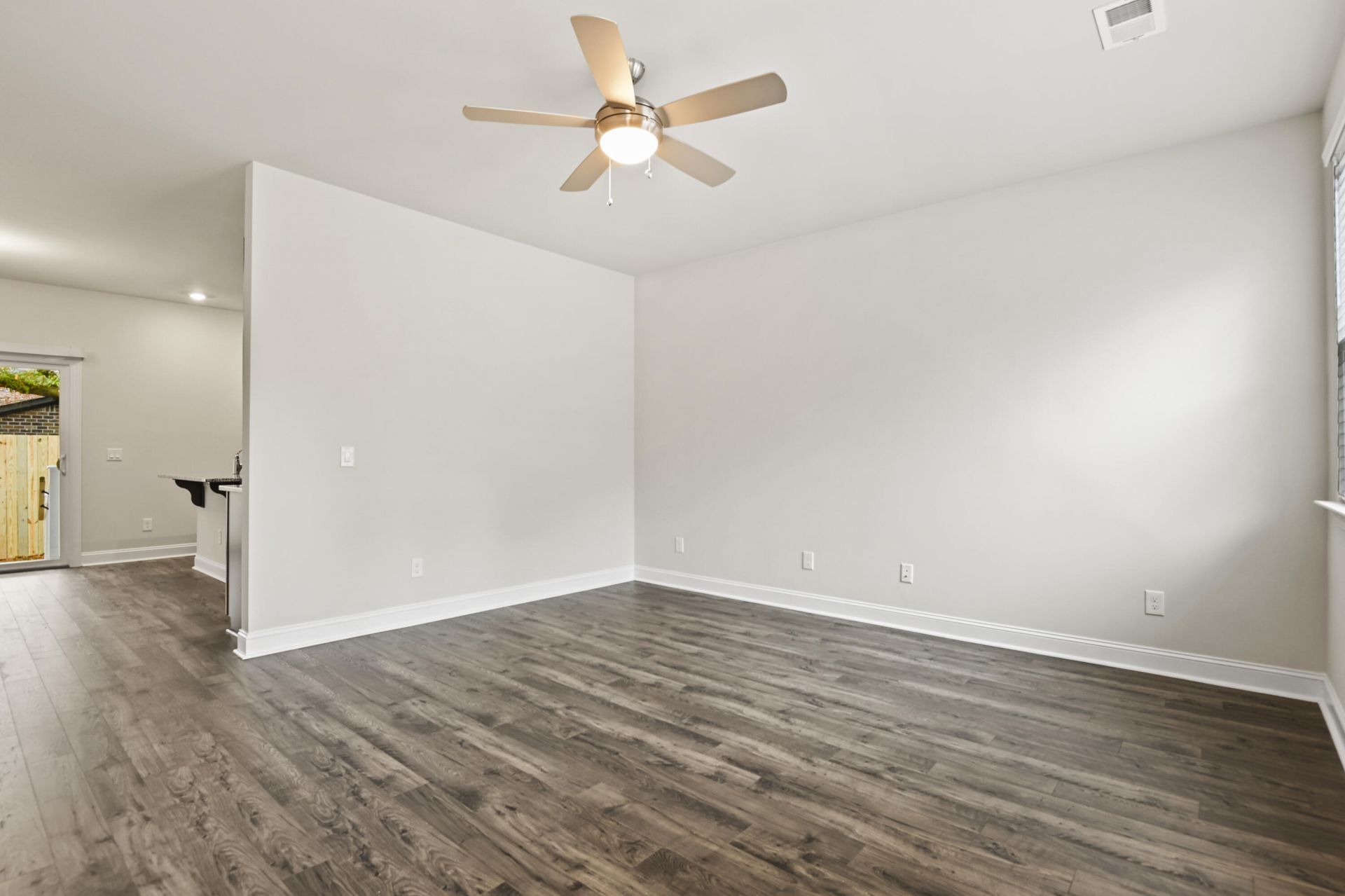 101 Langley Drive Photo 5