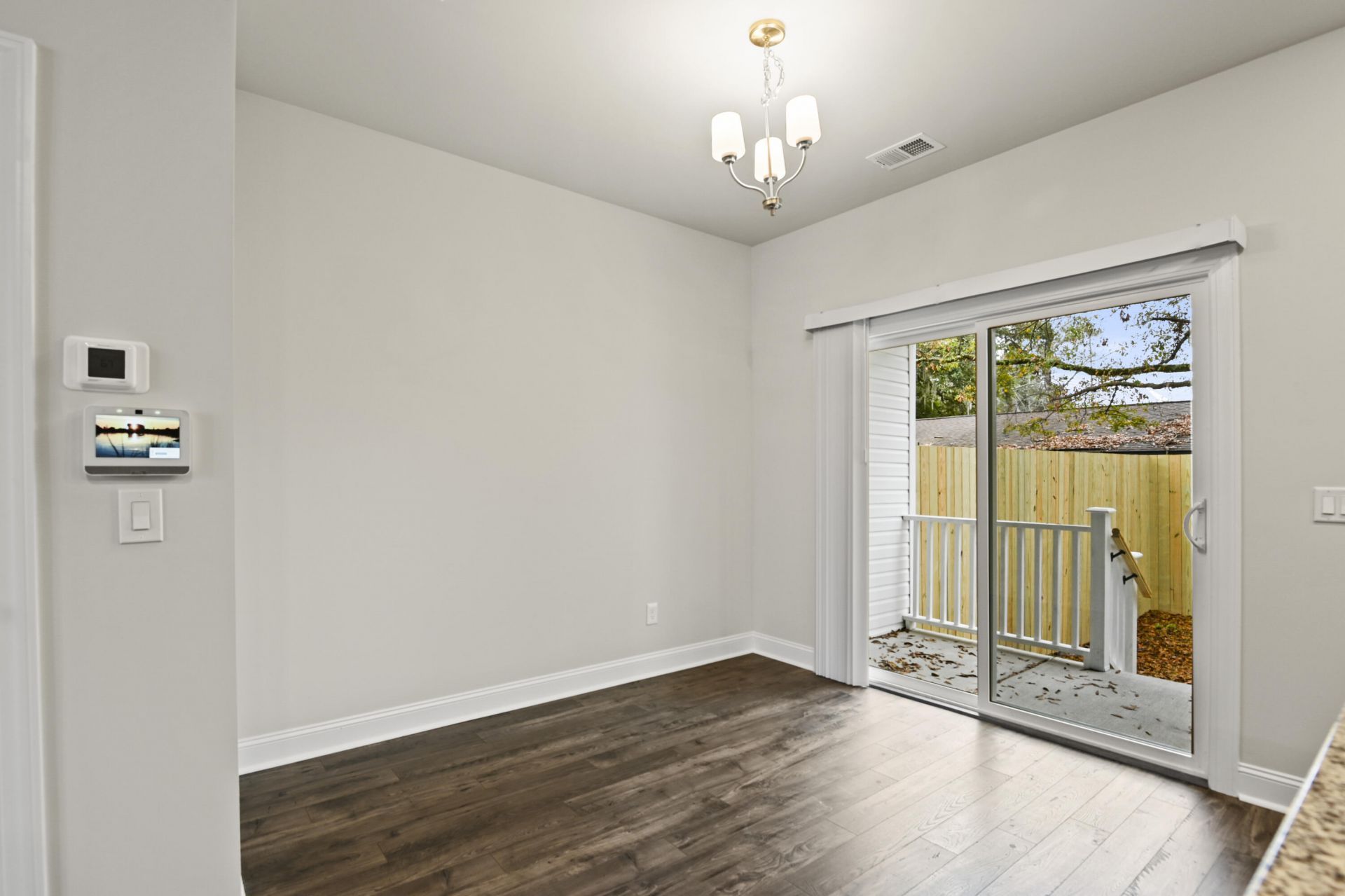 101 Langley Drive Photo 7