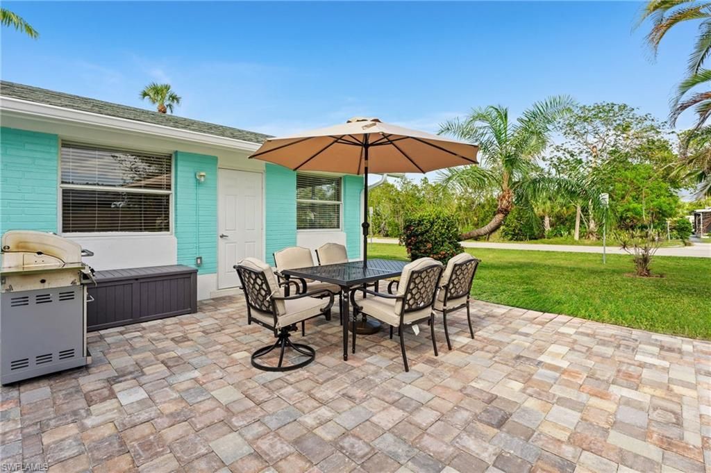 2134 Palm St , Naples, FL 34119 Photo
