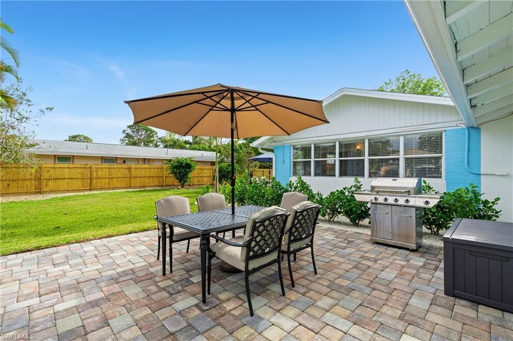 2134 Palm St , Naples, FL 34119 Photo
