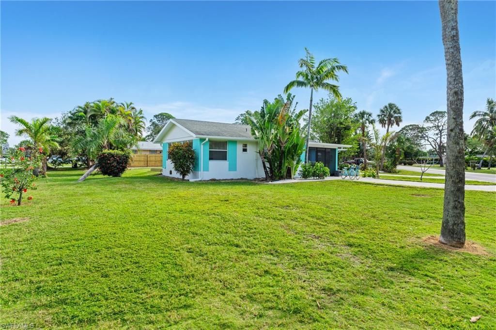 2134 Palm St , Naples, FL 34119 Photo