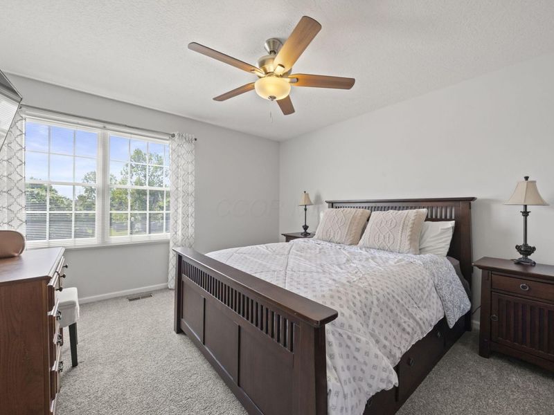 712 Scioto Meadows Boulevard, Grove City, OH 43123 Photo 24