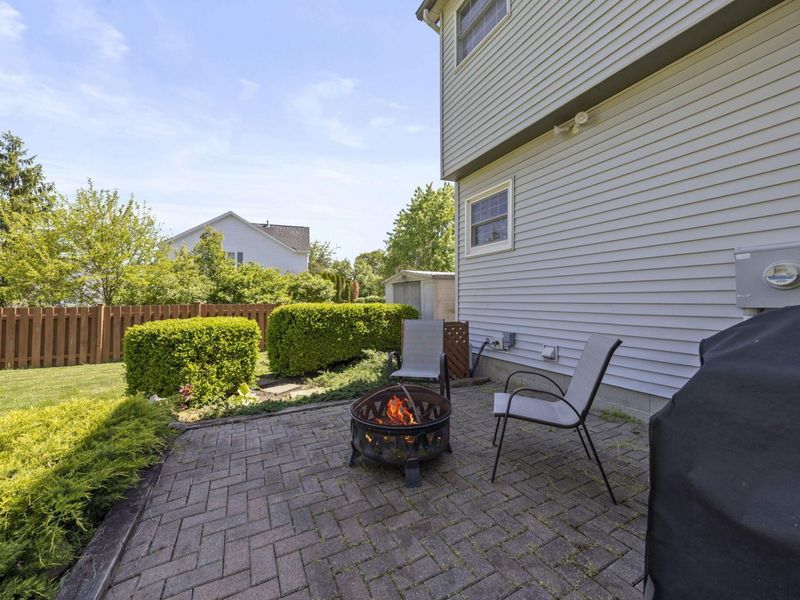 712 Scioto Meadows Boulevard, Grove City, OH 43123 Photo 39