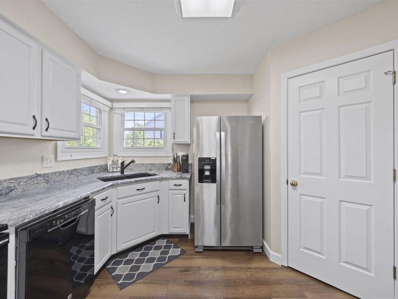 712 Scioto Meadows Boulevard, Grove City, OH 43123 Photo 8