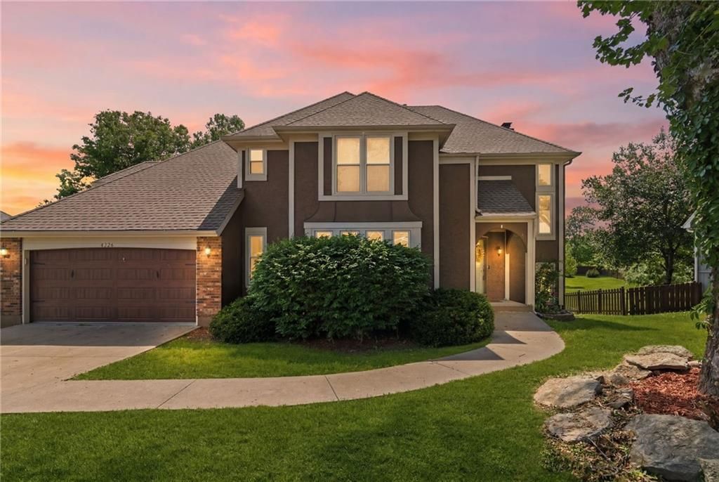 6724 N Quincy Circle, Kansas City, MO 64119 Main Photo