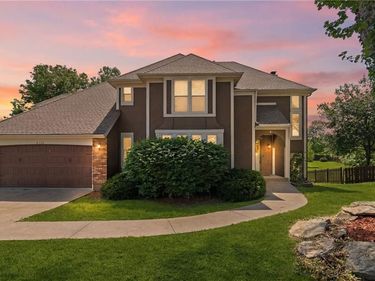 6724 N Quincy Circle, Kansas City, MO 64119