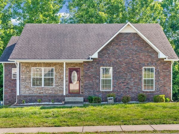 1616 Apache Way, Clarksville, TN 37042