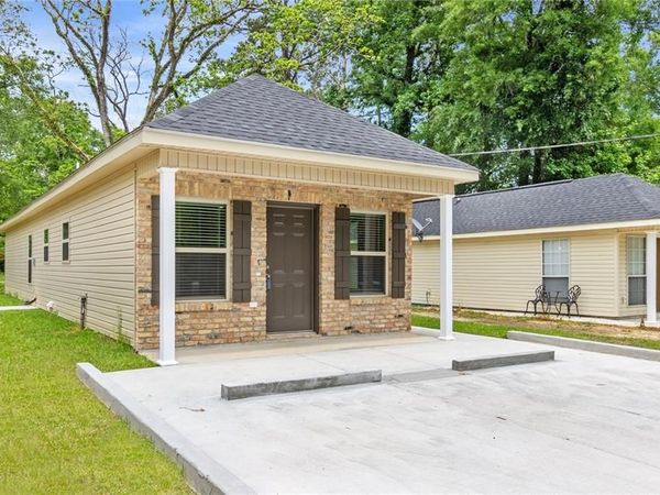 105 E STOVALL Street , Hammond, LA 70403