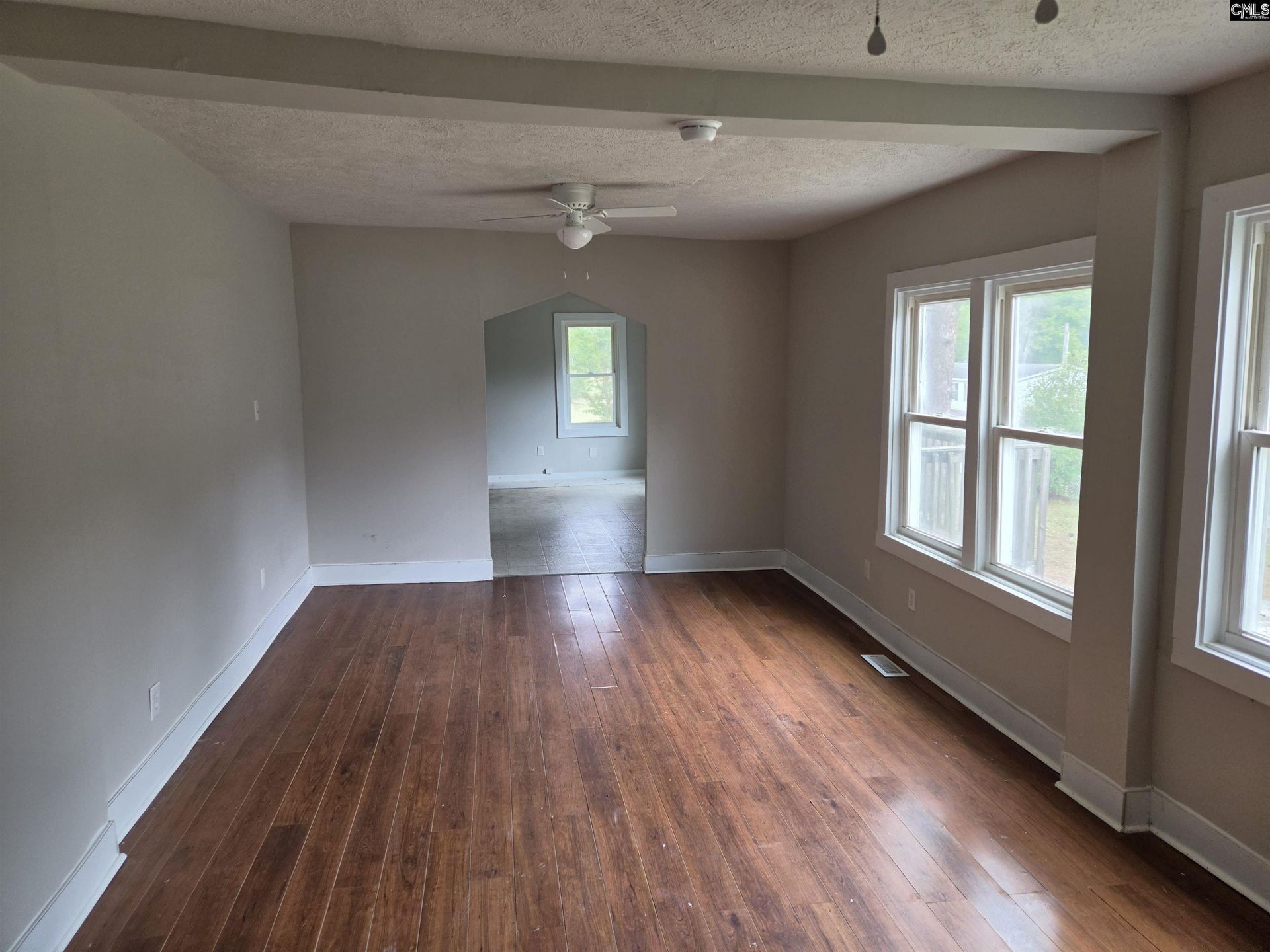 601 Valley Avenue  Photo 6