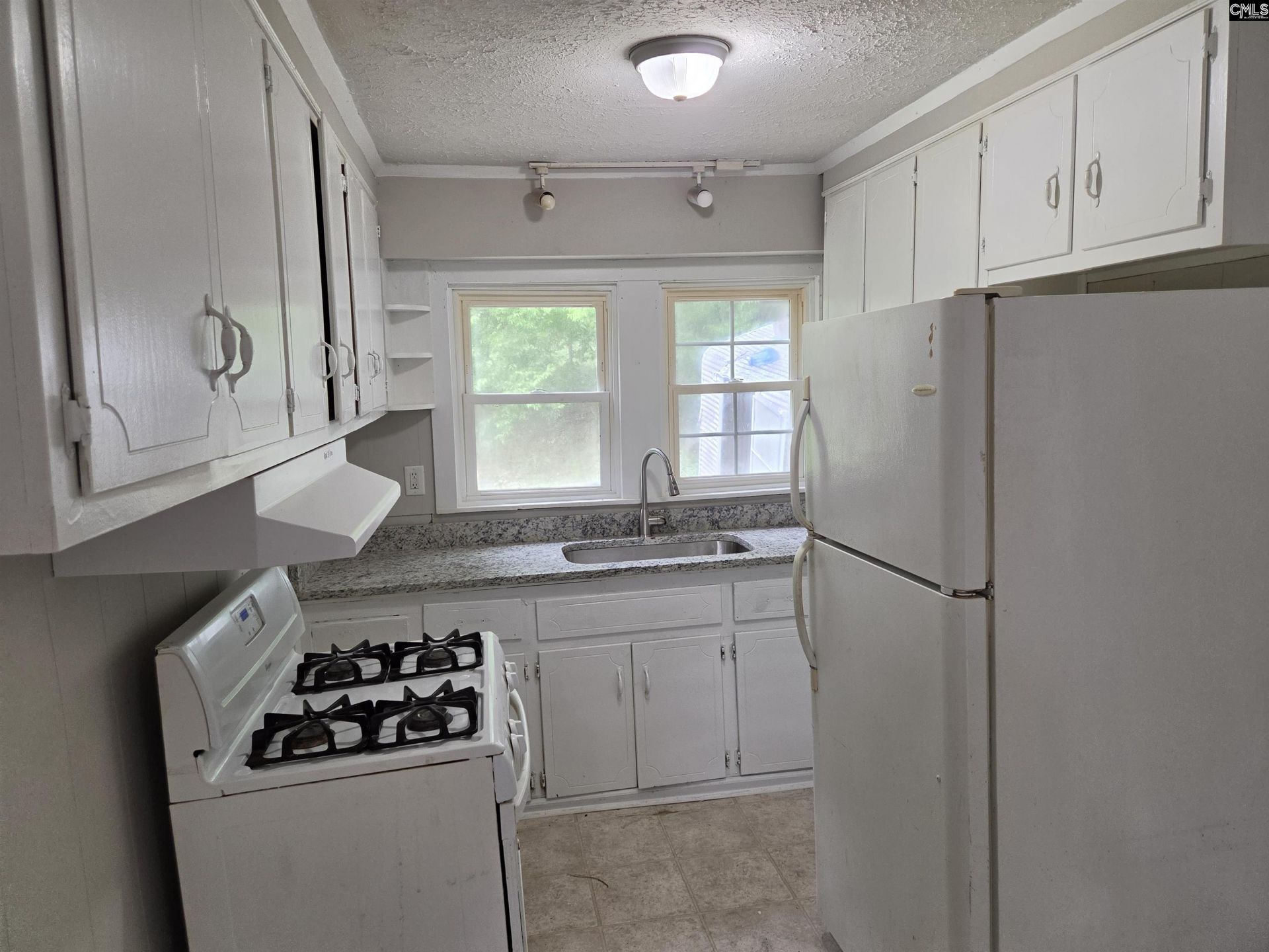 601 Valley Avenue  Photo 7