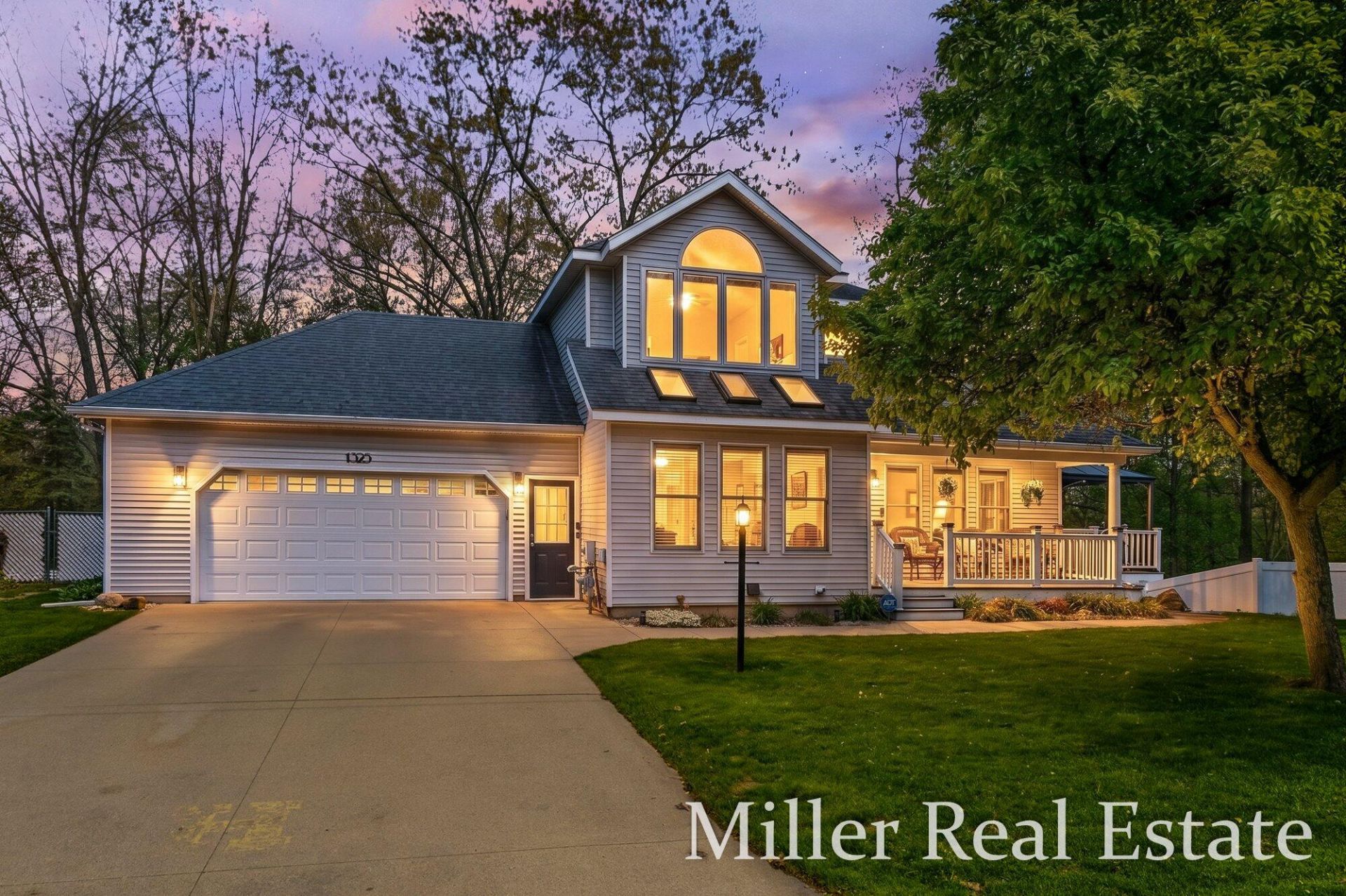 1325 S Broadway Street, Hastings, MI 49058 Main Photo