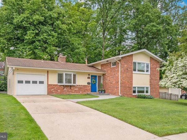 5602 HUNTINGTON PARKWAY, BETHESDA, MD 20814
