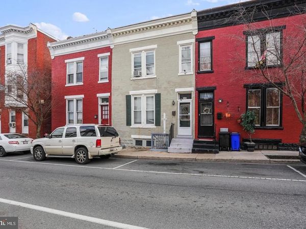 210 N LOCUST STREET , HAGERSTOWN, MD 21740