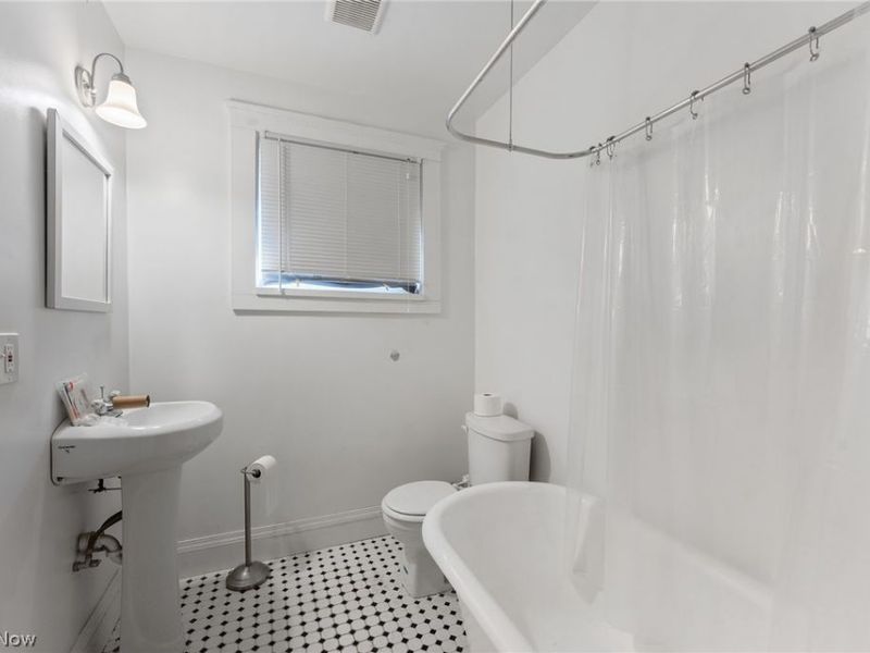 3238-3240 E 49th Street, Cleveland, OH 44127 Photo 18