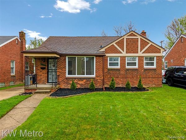 22591 N Kane Street, Detroit, MI 48223