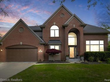 31102 Bancroft Drive, Novi, MI 48377