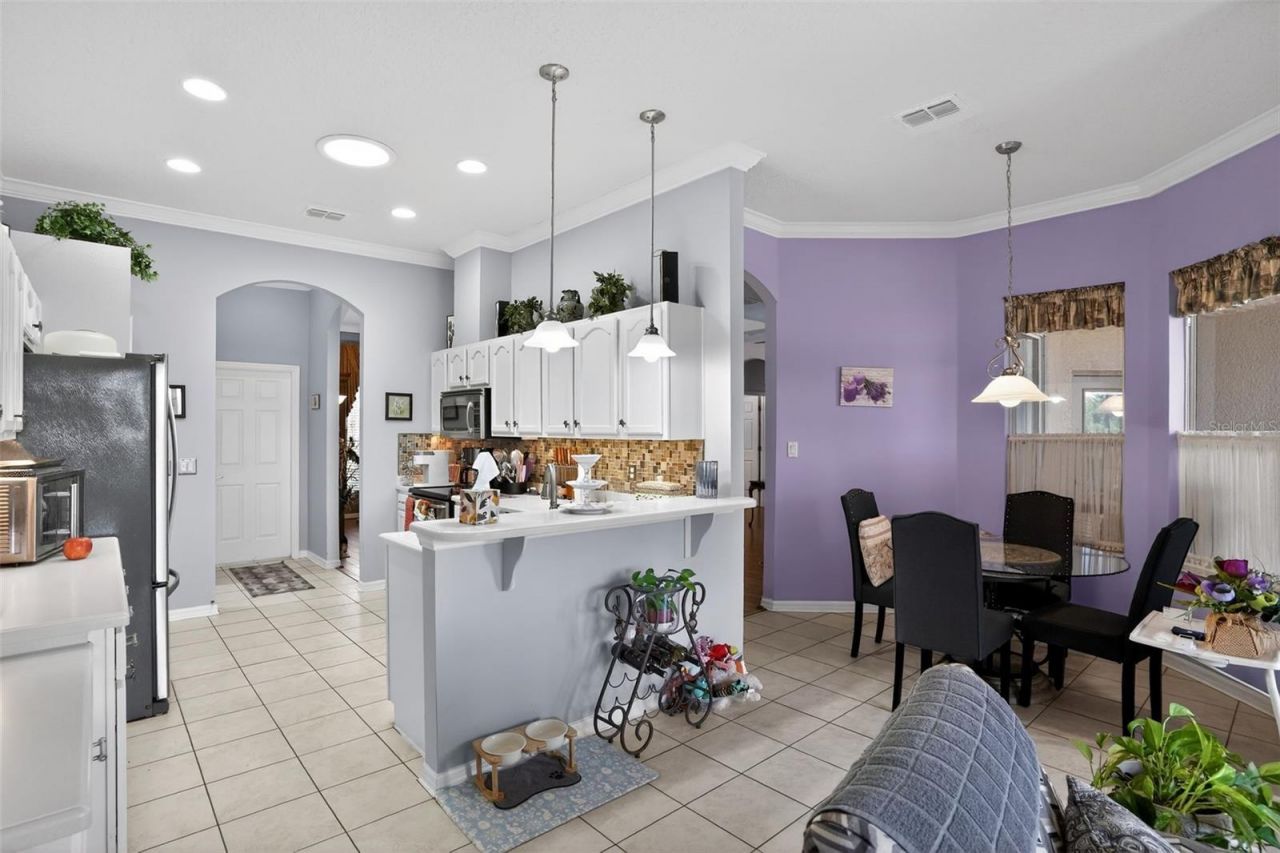24001 Robinwood Street , Leesburg, FL 34748 Photo