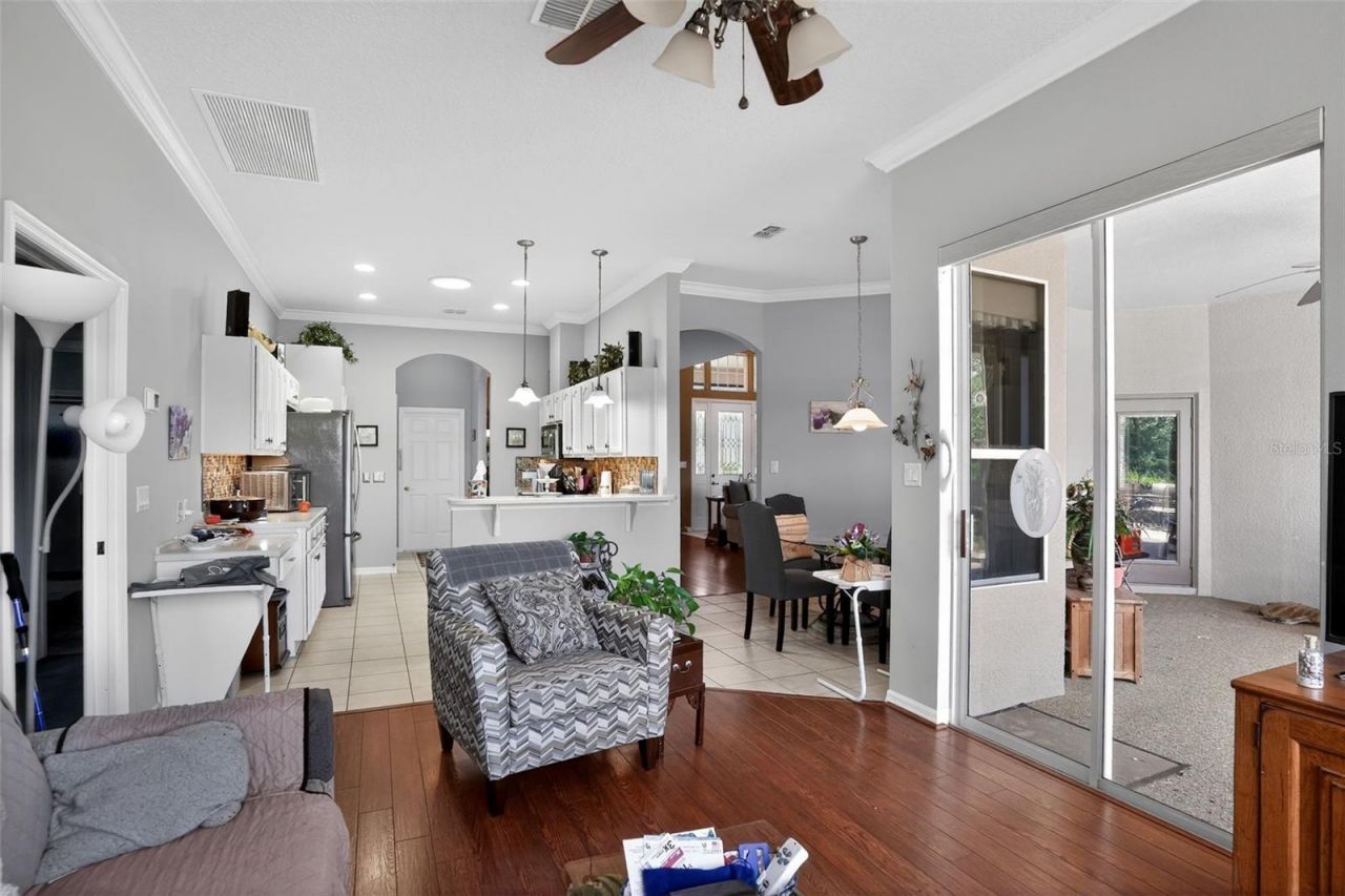 24001 Robinwood Street , Leesburg, FL 34748 Photo