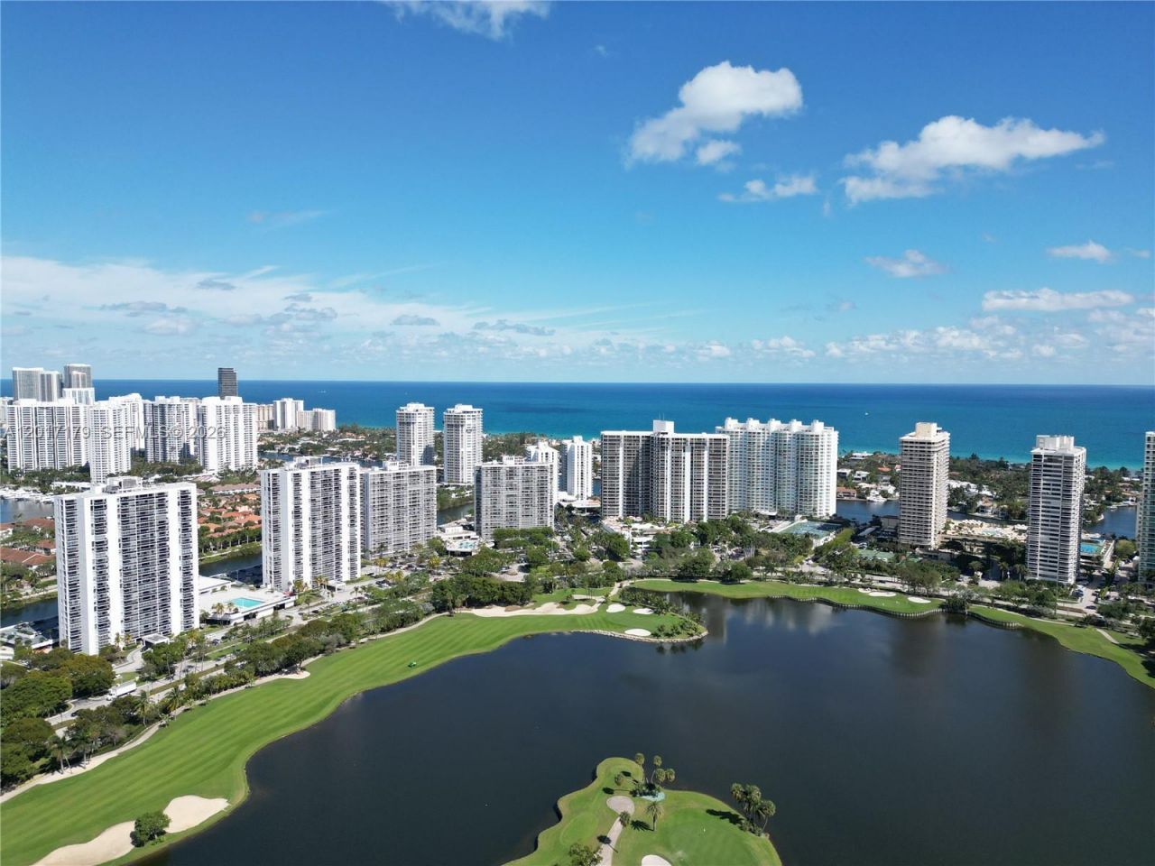 3675 N Country Club Dr , Unit 1906, Aventura, FL 33180 Photo