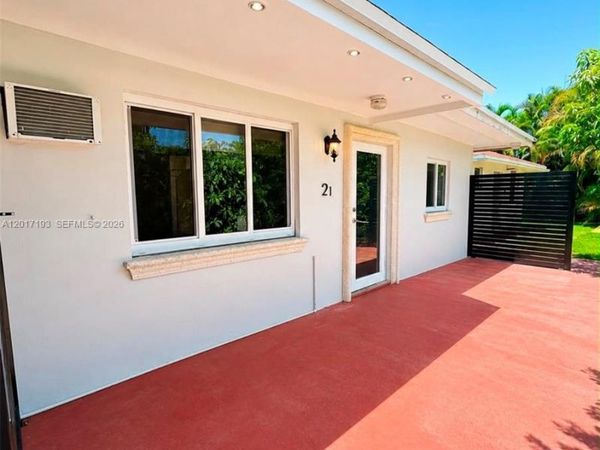 235 SW 64th Ave , Unit 2B, Miami, FL 33144