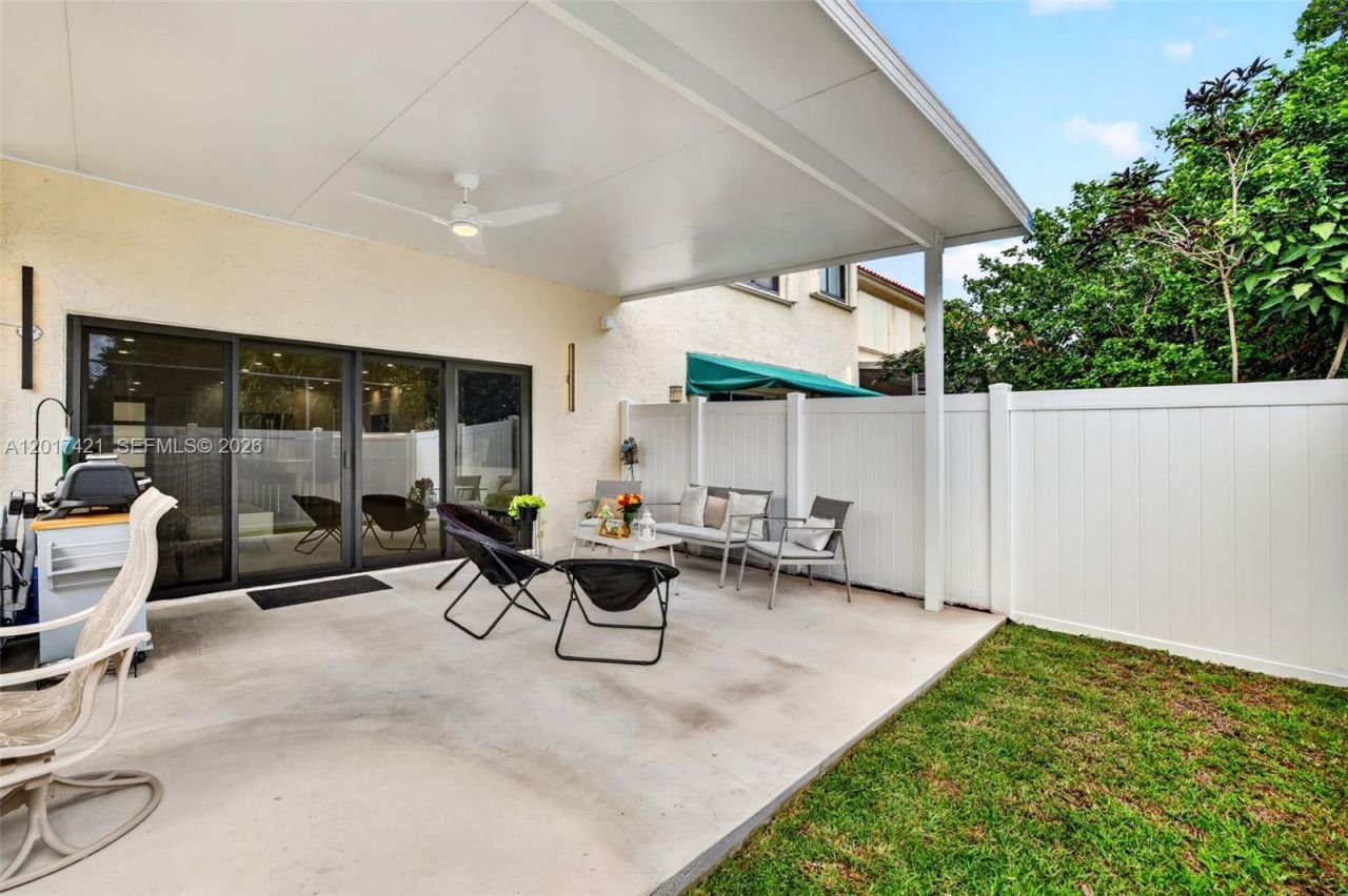 3848 Atlanta St , Hollywood, FL 33021 Photo