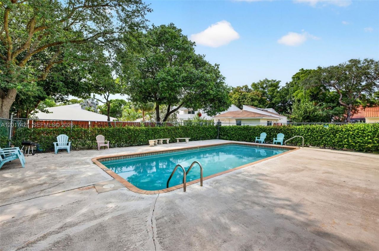 3848 Atlanta St , Hollywood, FL 33021 Photo