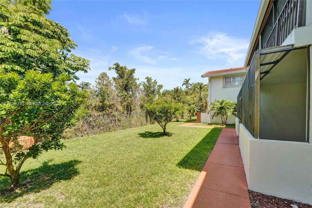 3200 Coral Springs Dr , Unit 106, Coral Springs, FL 33065 Photo