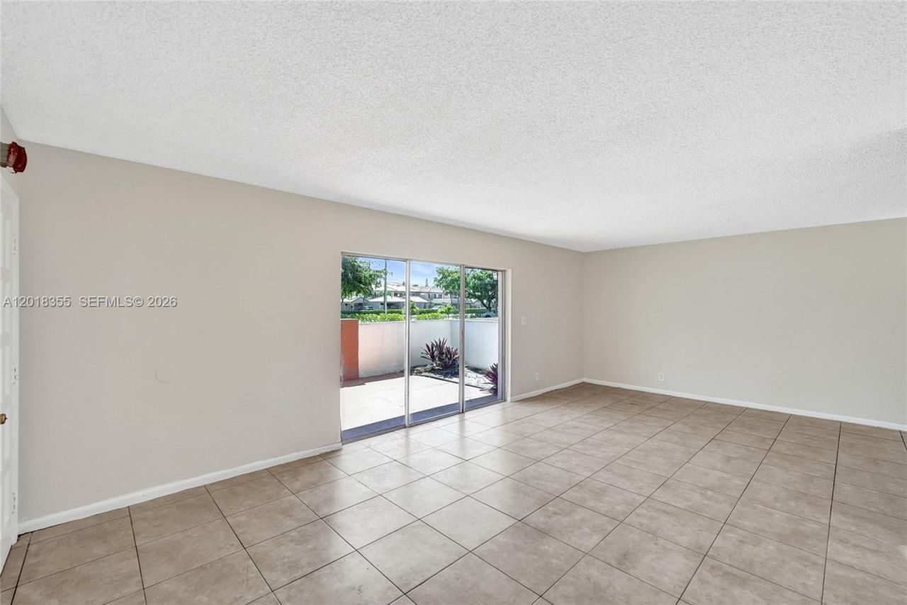 3200 Coral Springs Dr , Unit 106, Coral Springs, FL 33065 Photo